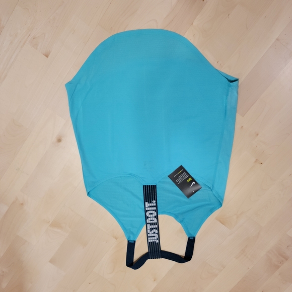 Nike T-strap Tank - Picture 3 of 7